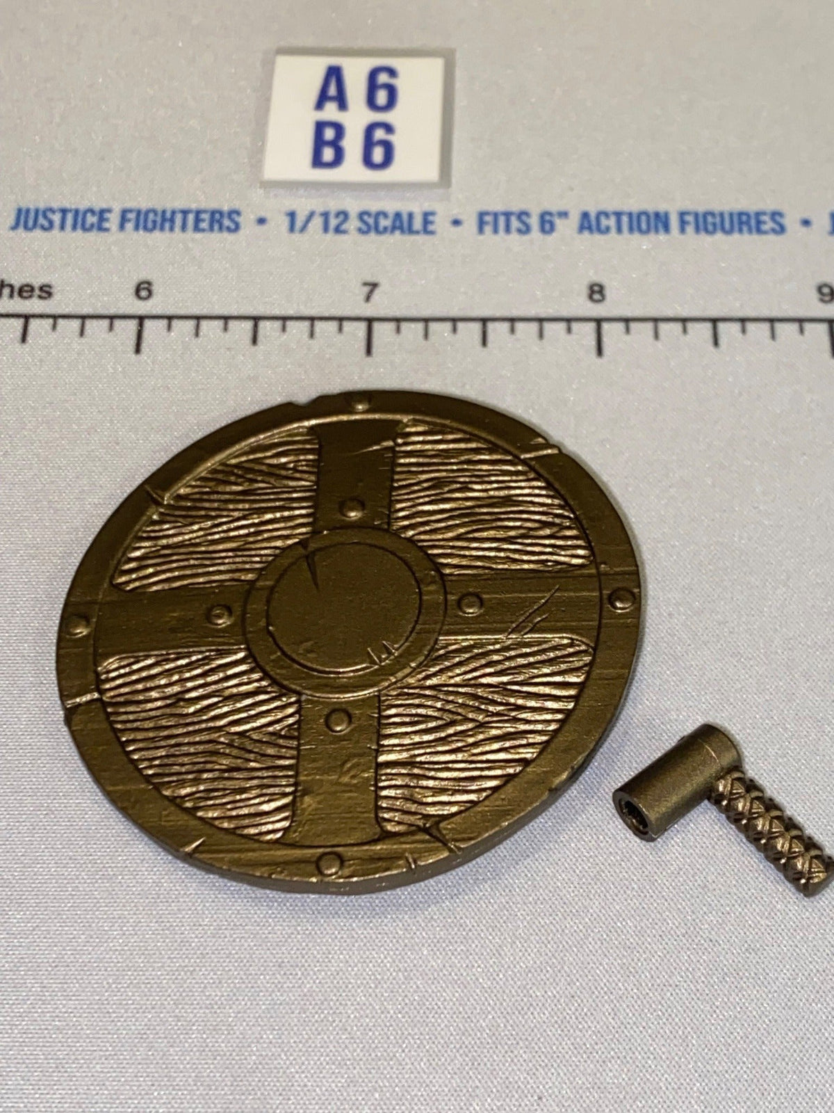 1/12 Scale Medieval Round Shield - Four Horsemen - Mythic Legions - Bronze