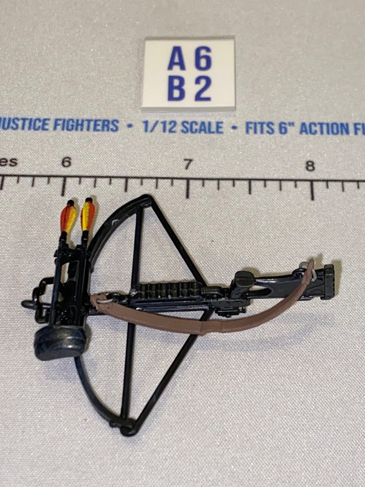 1/12 Scale Modern Crossbow with Bolts