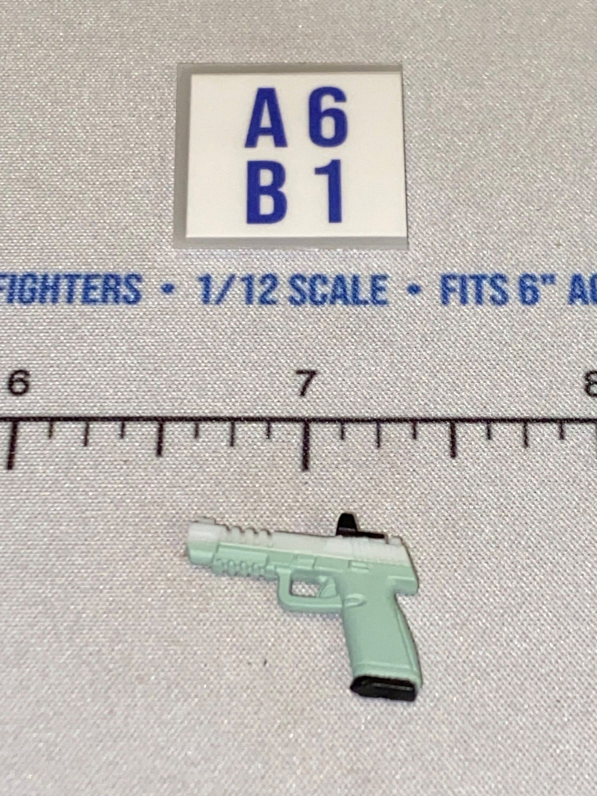 1/12 Scale Modern Era Semi-Automatic Pistol with Red Dot Sight - Valaverse