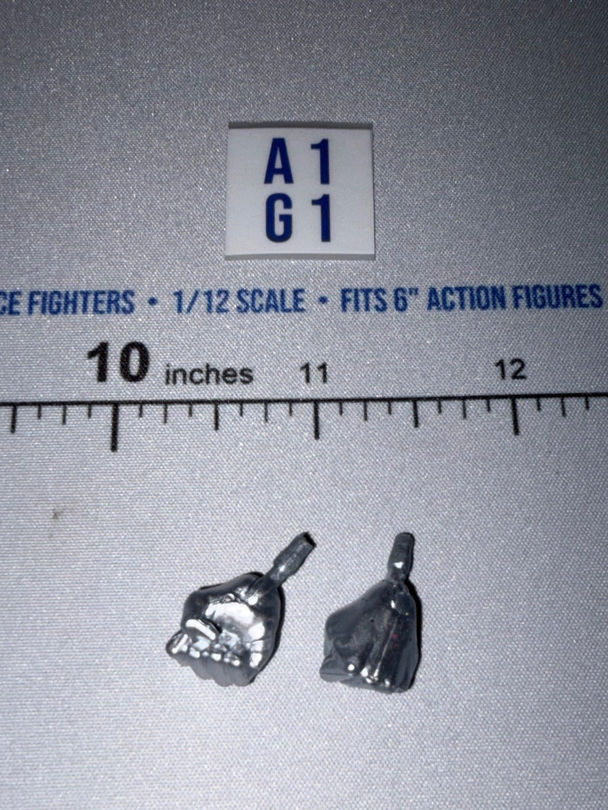 1/12 Scale Chrome Hand Set - Marvel Legends