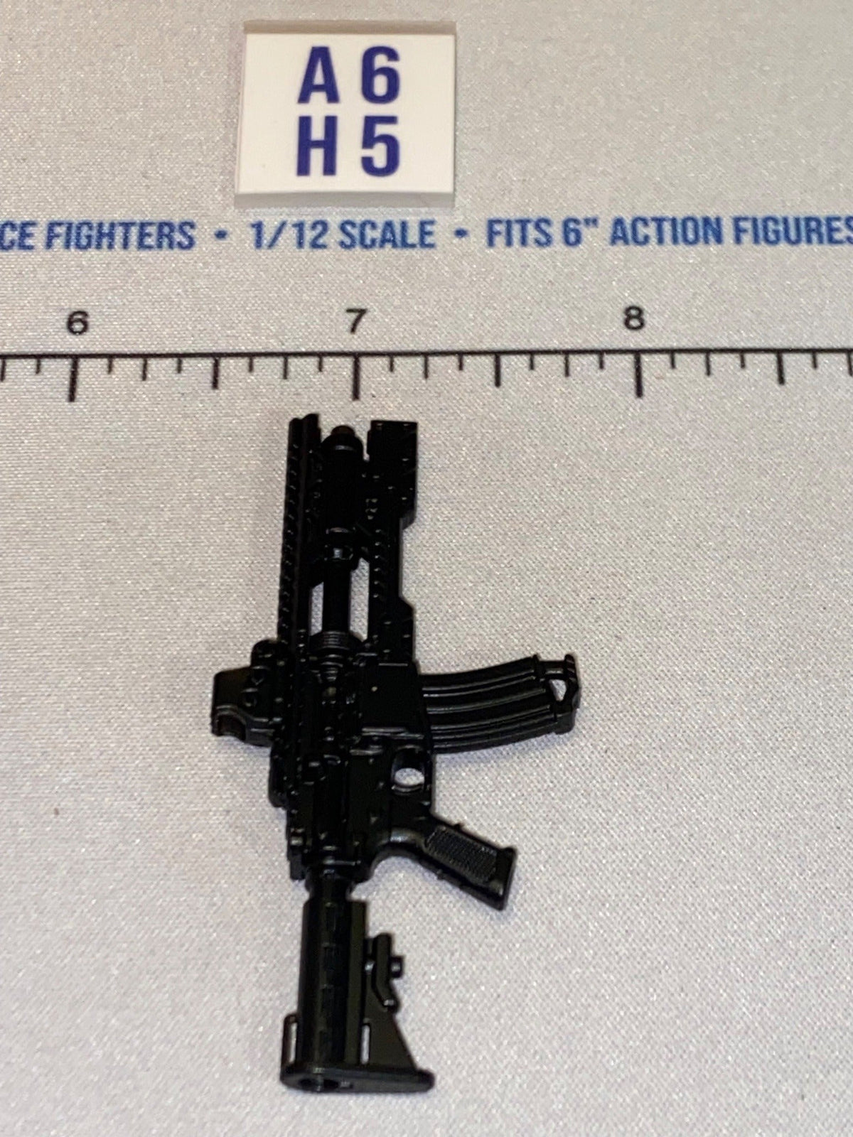 1/12 Scale Modern Era Tactical Assault Rifle Red Dot Sight - Black