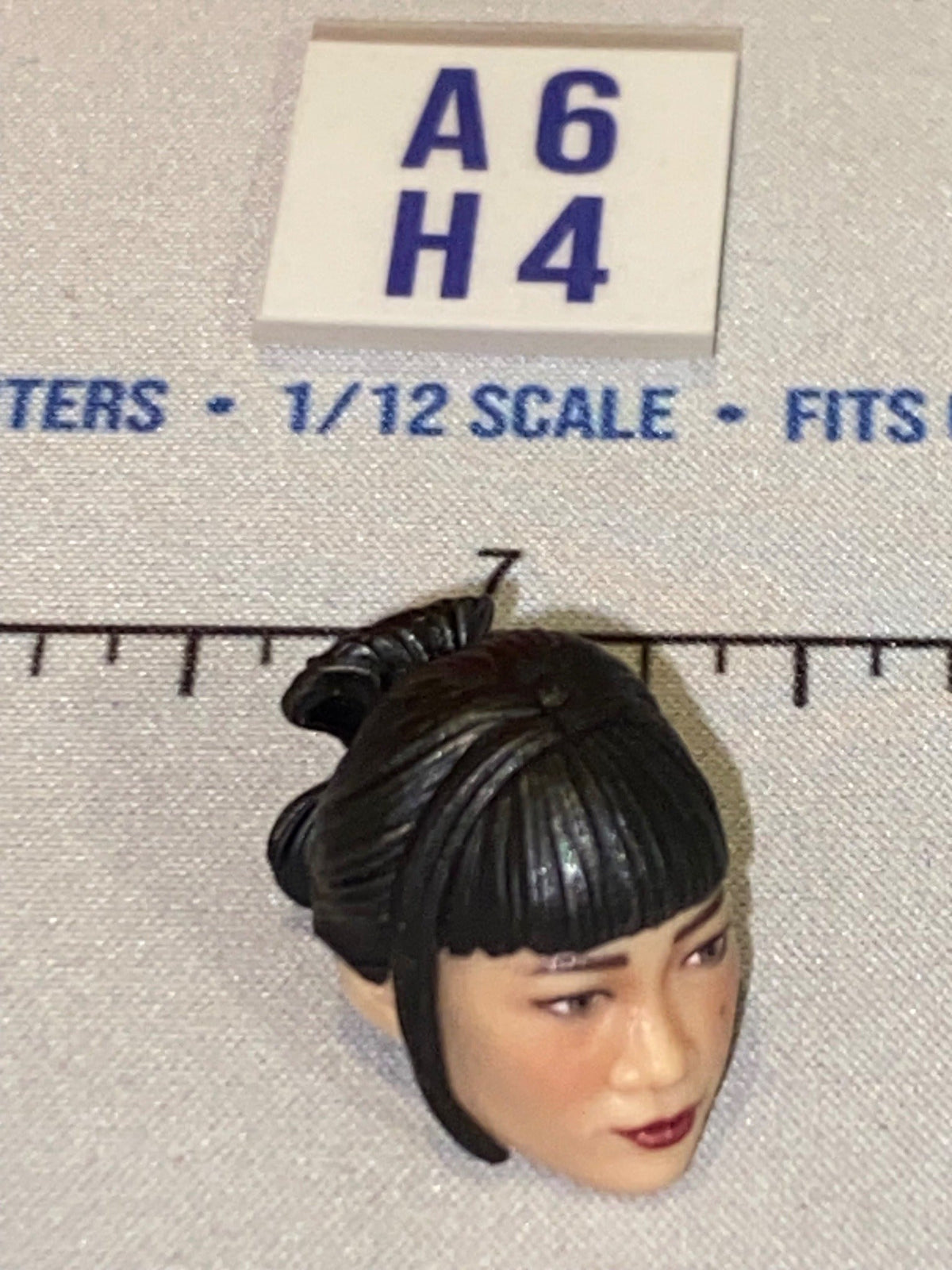 1/12 Scale Female Head Sculpt with Black Updo Hair and Red Lips - Bangs, Updo