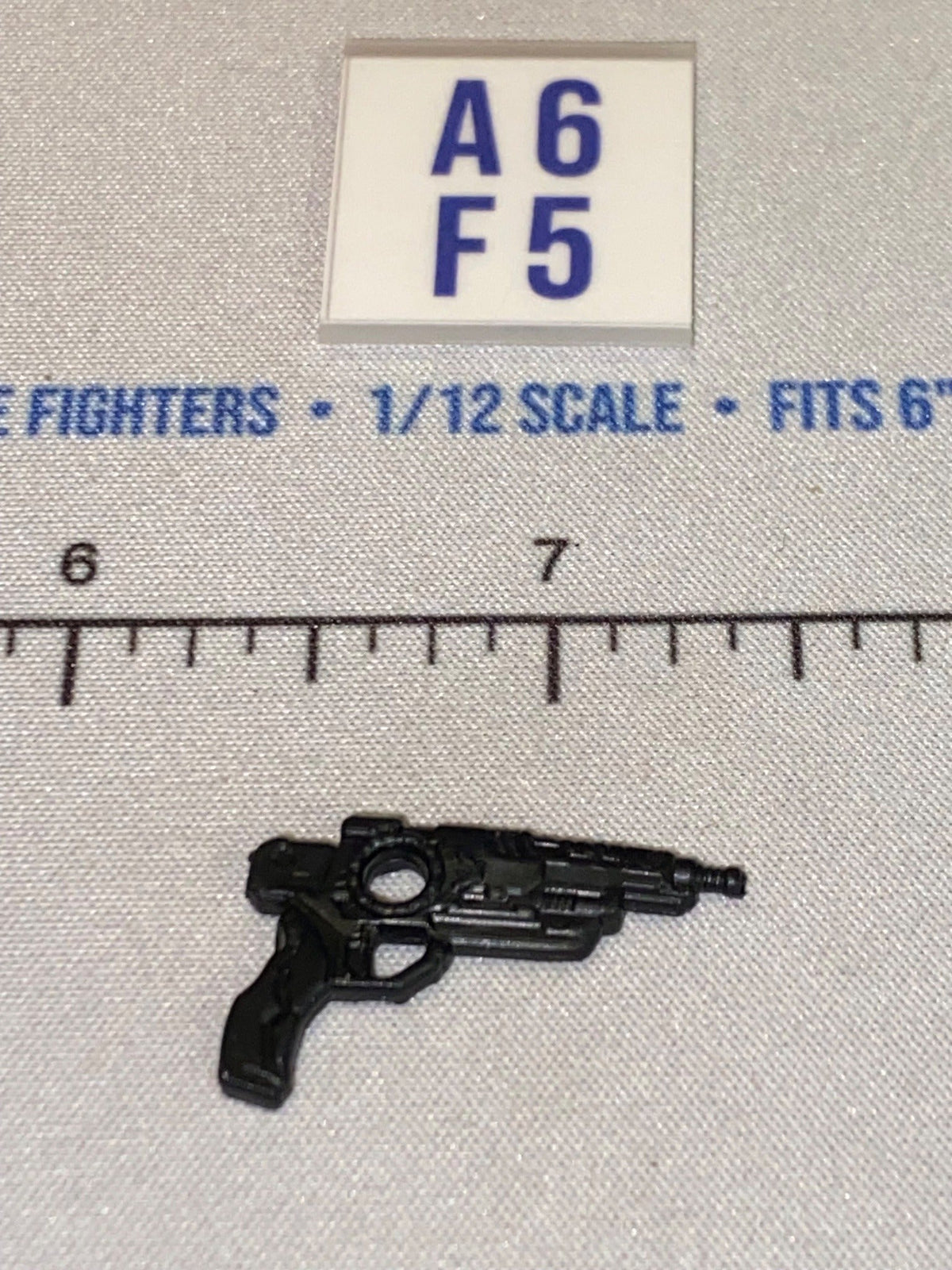 1/12 Scale Science Fiction Blaster Pistol - Matte Black - Star Wars Black Series