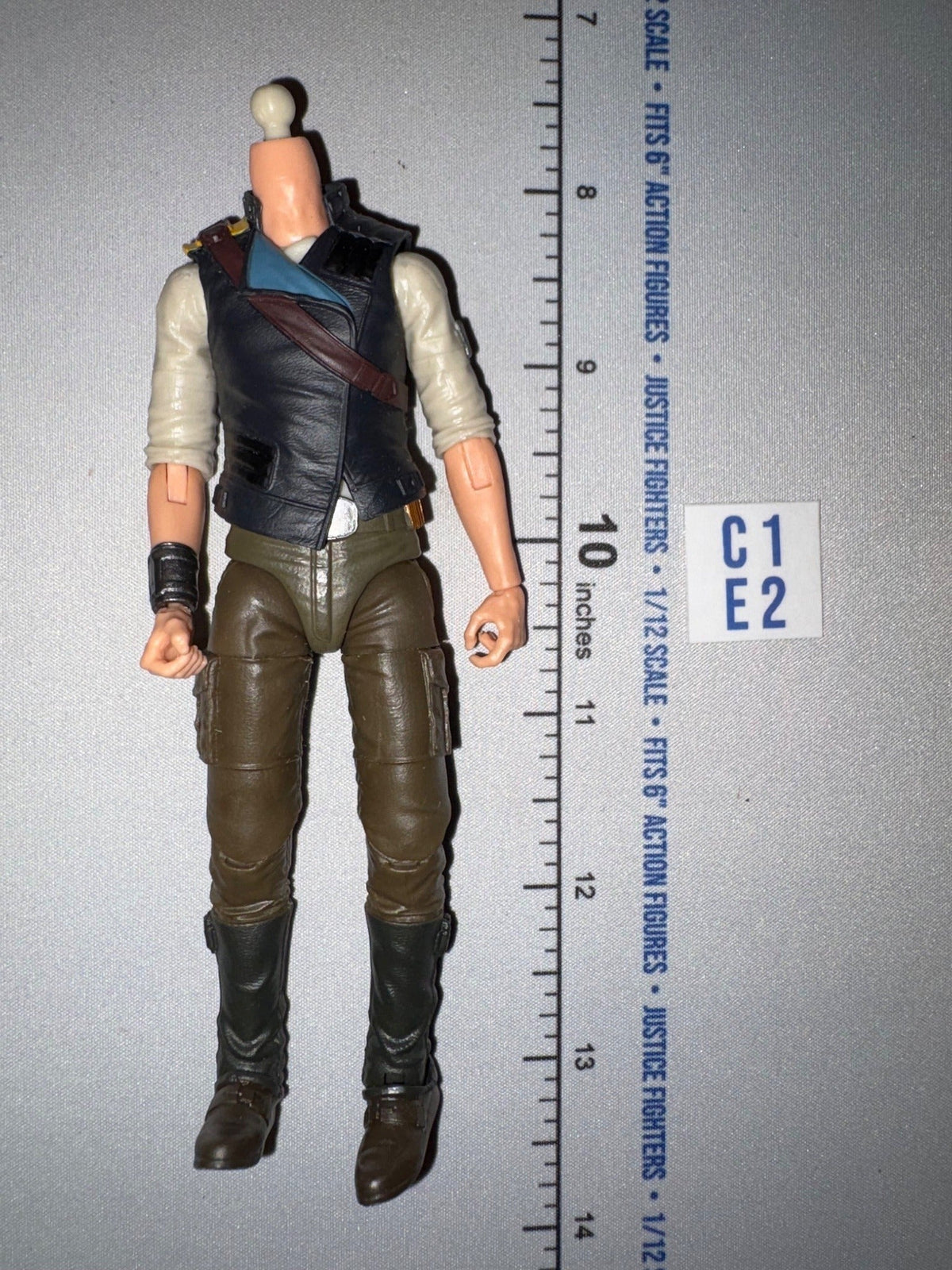 1/12 Scale Star Wars Cal Kestis Male Action Figure Body - Headless - Star Wars Black Series