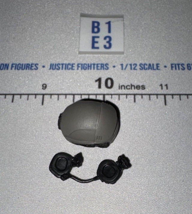 1/12 Scale Modern Era Tactical Helmet with Headset Accessories Set - Valaverse