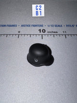 1/12 Scale WWII German Waffen M35 Steel Helmet - 1/12 Scale WWII German SS Honor Guard Aaron - DID 3R TG80007 DiD DiD