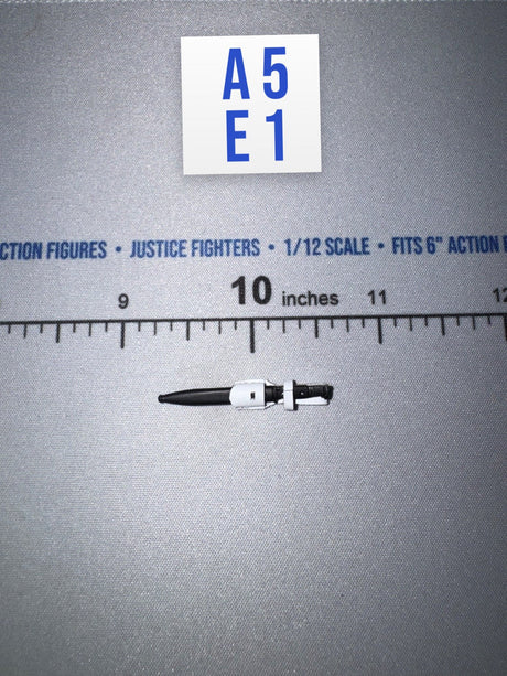 1/12 Scale Modern Era Rifle with Suppressor - 1/12 Scale WWII German SS Honor Guard Aaron - DID 3R TG80007 DiD DiD