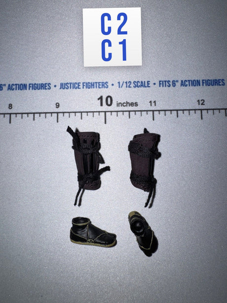 1/12 Scale Medieval Era Shin Guards and Waraji Sandals Set - Japan Sengoku Soldier (Black) - DiD XJ80017A
