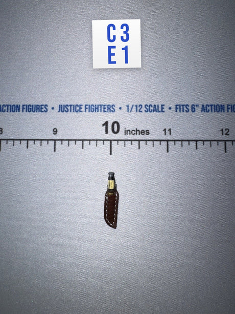 1/12 Scale WWII German Knife in Sheath - WWII US Ranger Private Jackson DiD XA80009