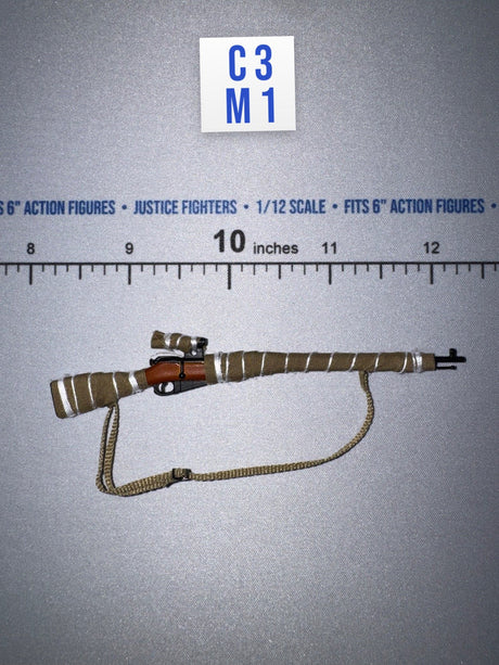 1/12 Scale WWII German Bolt-Action Sniper Rifle with Scope and Camouflage Wrap - Russian Sniper – Vasily Zaitsev XR80037
