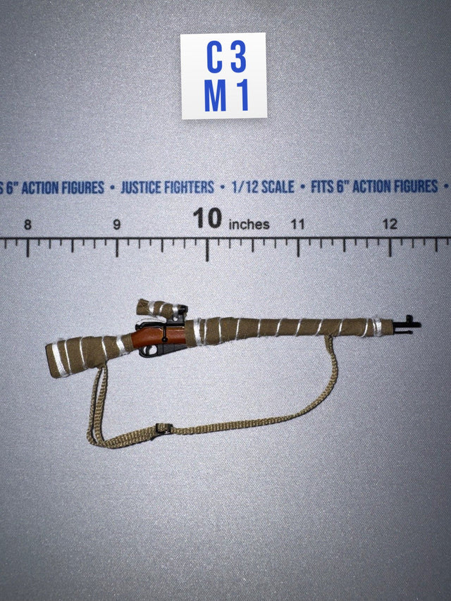 1/12 Scale WWII German Bolt-Action Sniper Rifle with Scope and Camouflage Wrap - Russian Sniper – Vasily Zaitsev XR80037