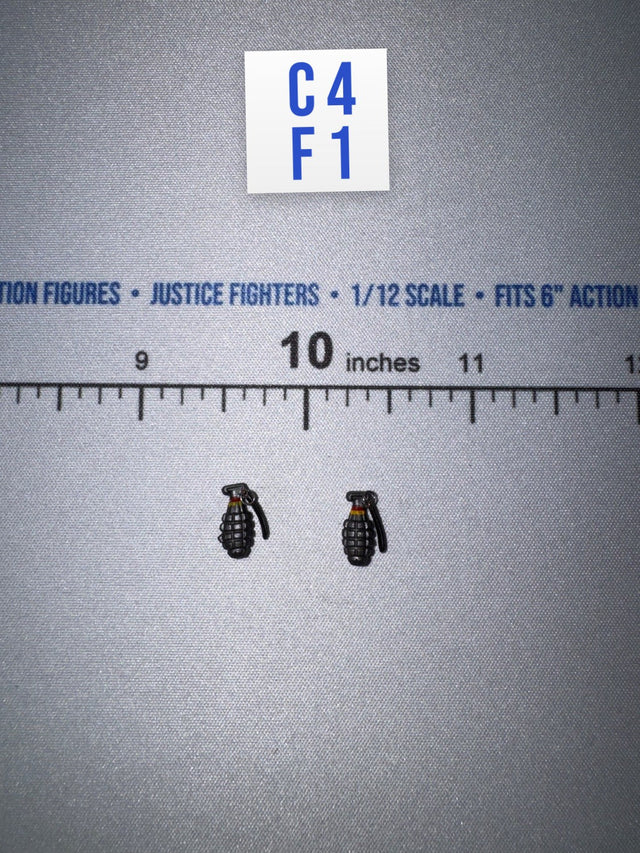 1/12 Scale WWII US Grenades - Private Caparzo DiD XA80011